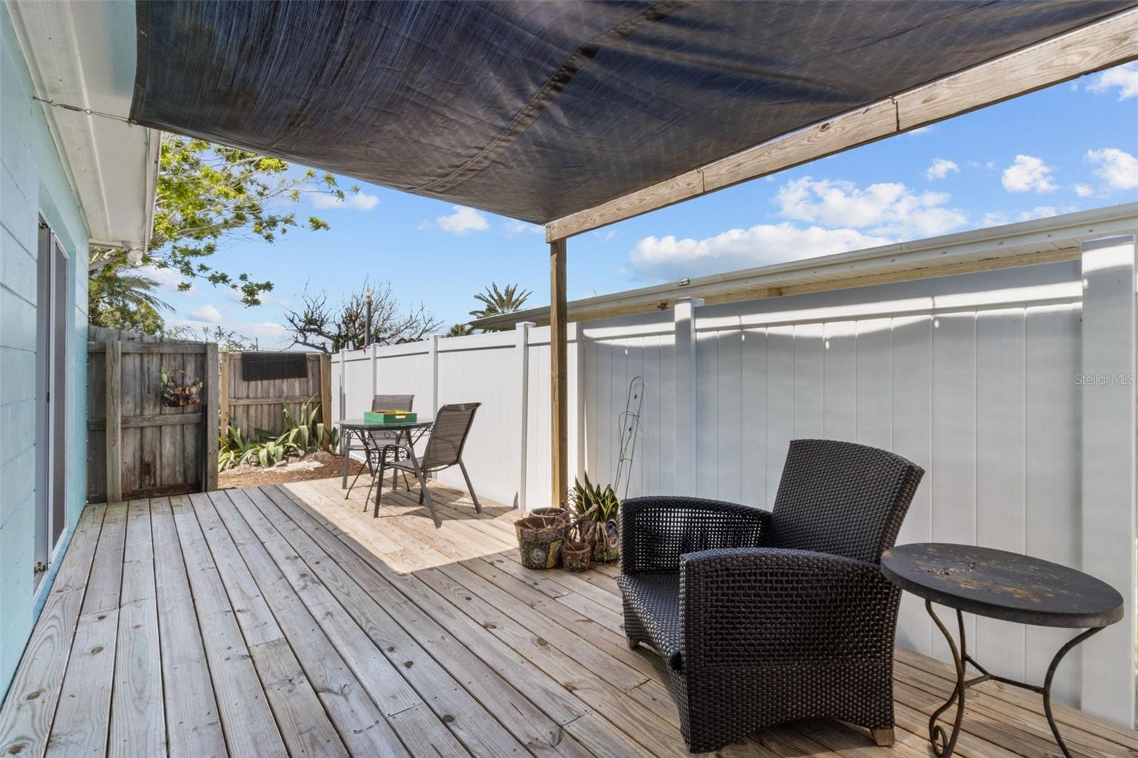 Image 10 of 55 For 7950 Causeway Boulevard N