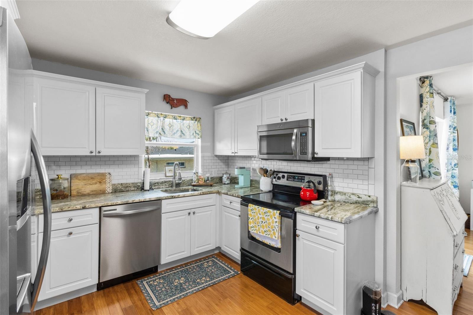 Image 37 of 55 For 7950 Causeway Boulevard N