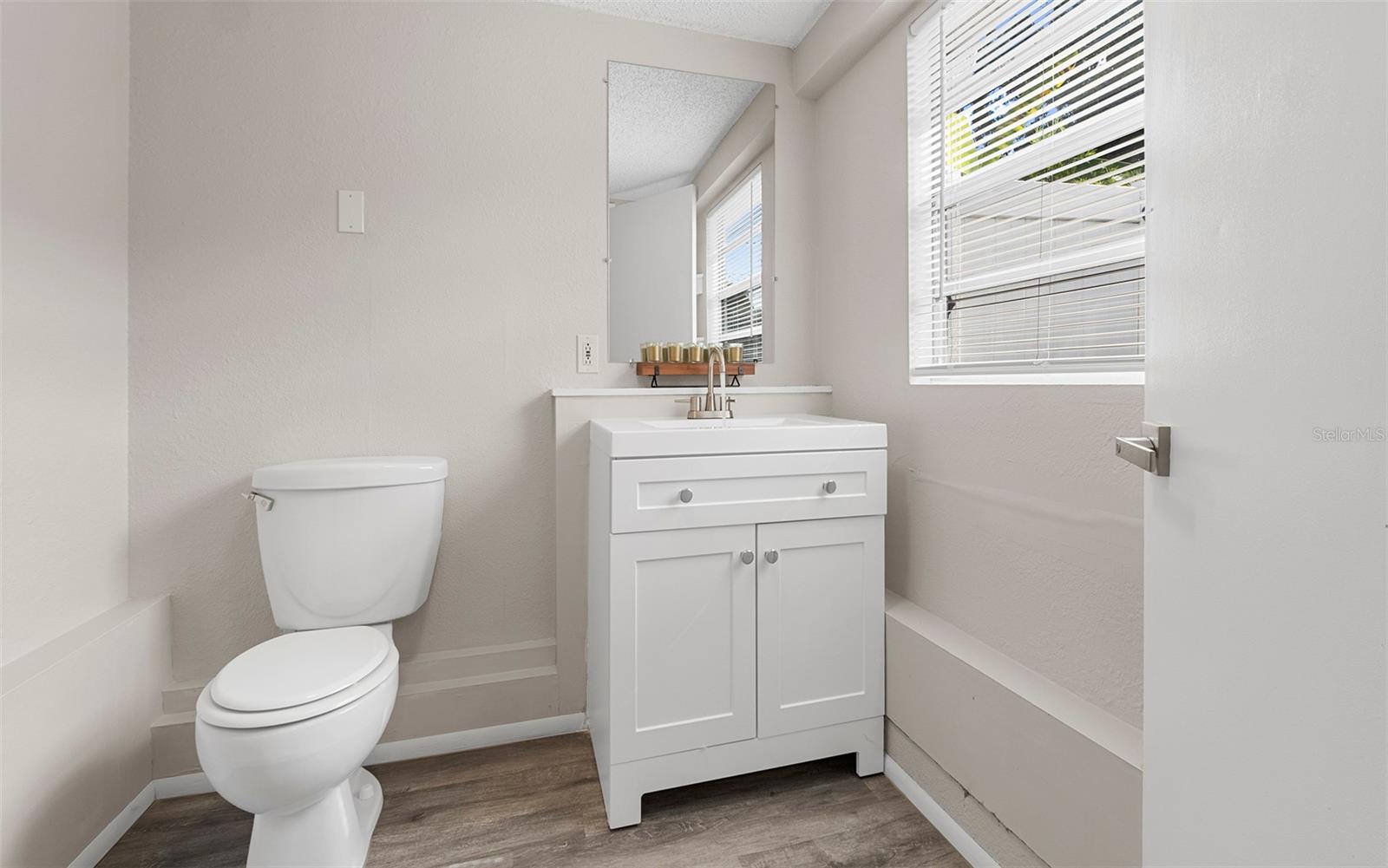 Image 24 of 33 For 2614 Idlewild Avenue