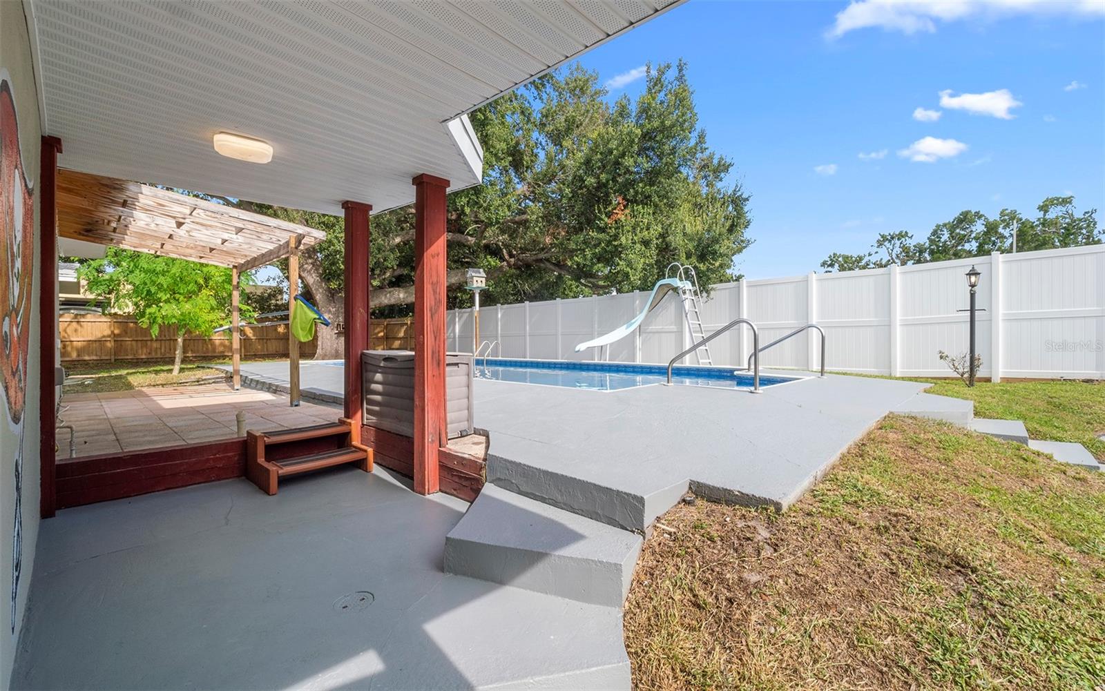 Image 25 of 33 For 2614 Idlewild Avenue