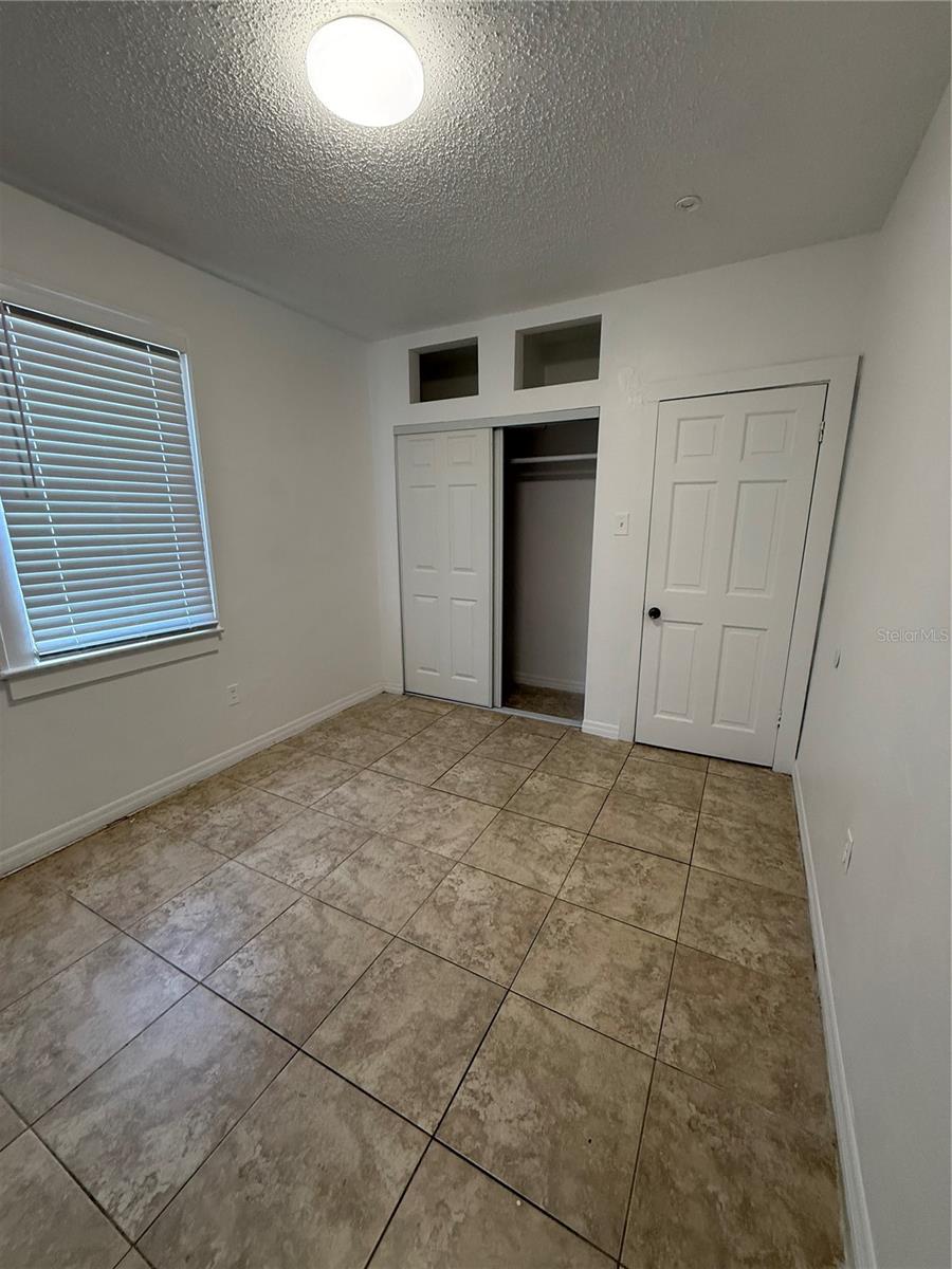 Image 14 of 16 For 8708 Edison Avenue A