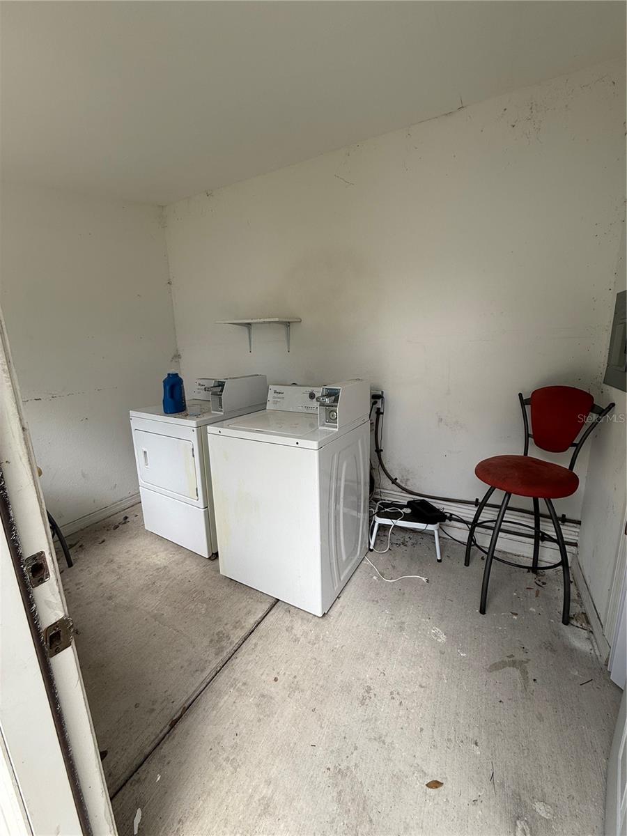 Image 16 of 16 For 8708 Edison Avenue A