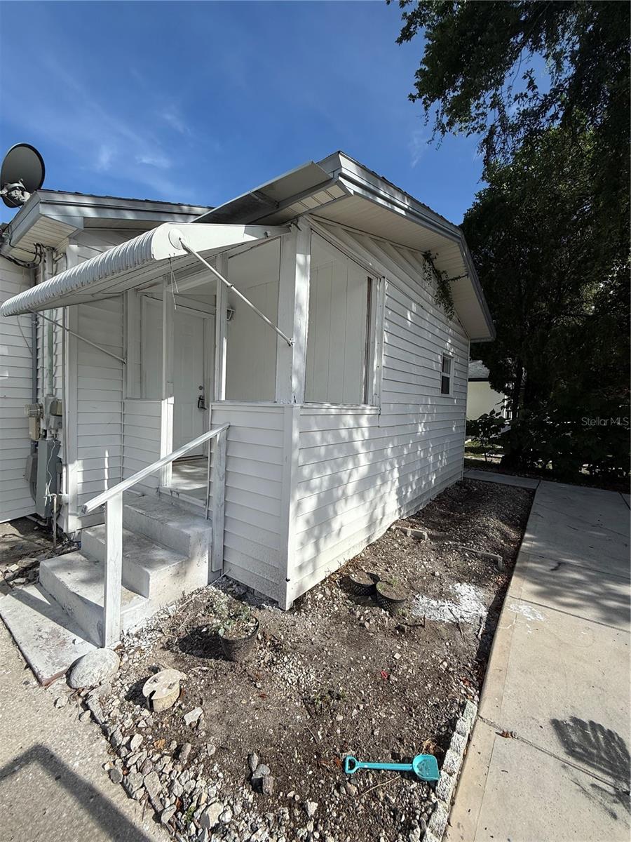 Image 2 of 16 For 8708 Edison Avenue A