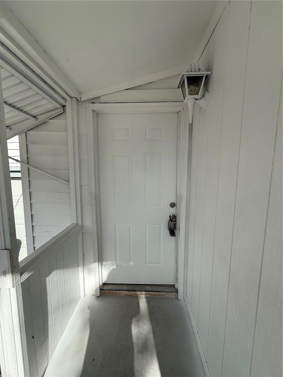 Image 3 of 16 For 8708 Edison Avenue A
