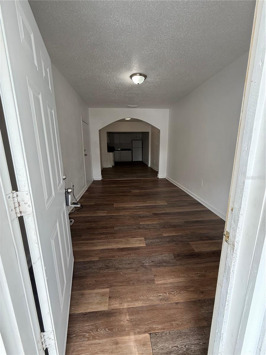 Image 4 of 16 For 8708 Edison Avenue A