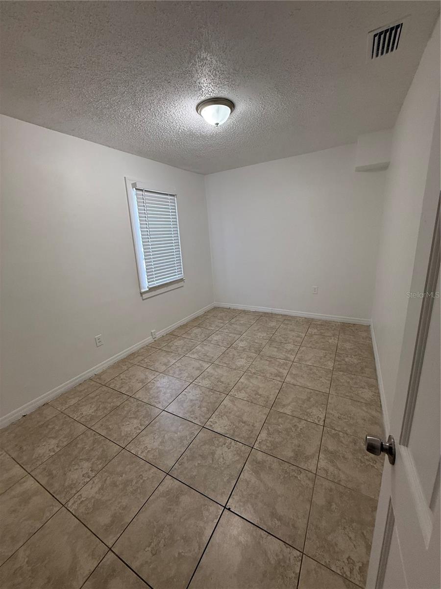 Image 9 of 16 For 8708 Edison Avenue A