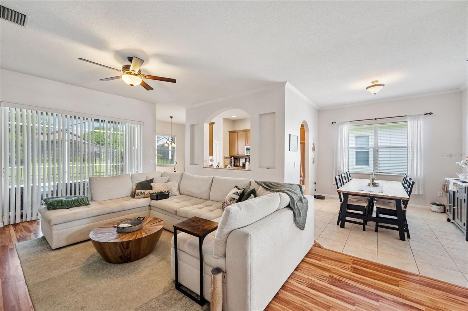 Image 13 of 41 For 4641 Rolling Green Drive