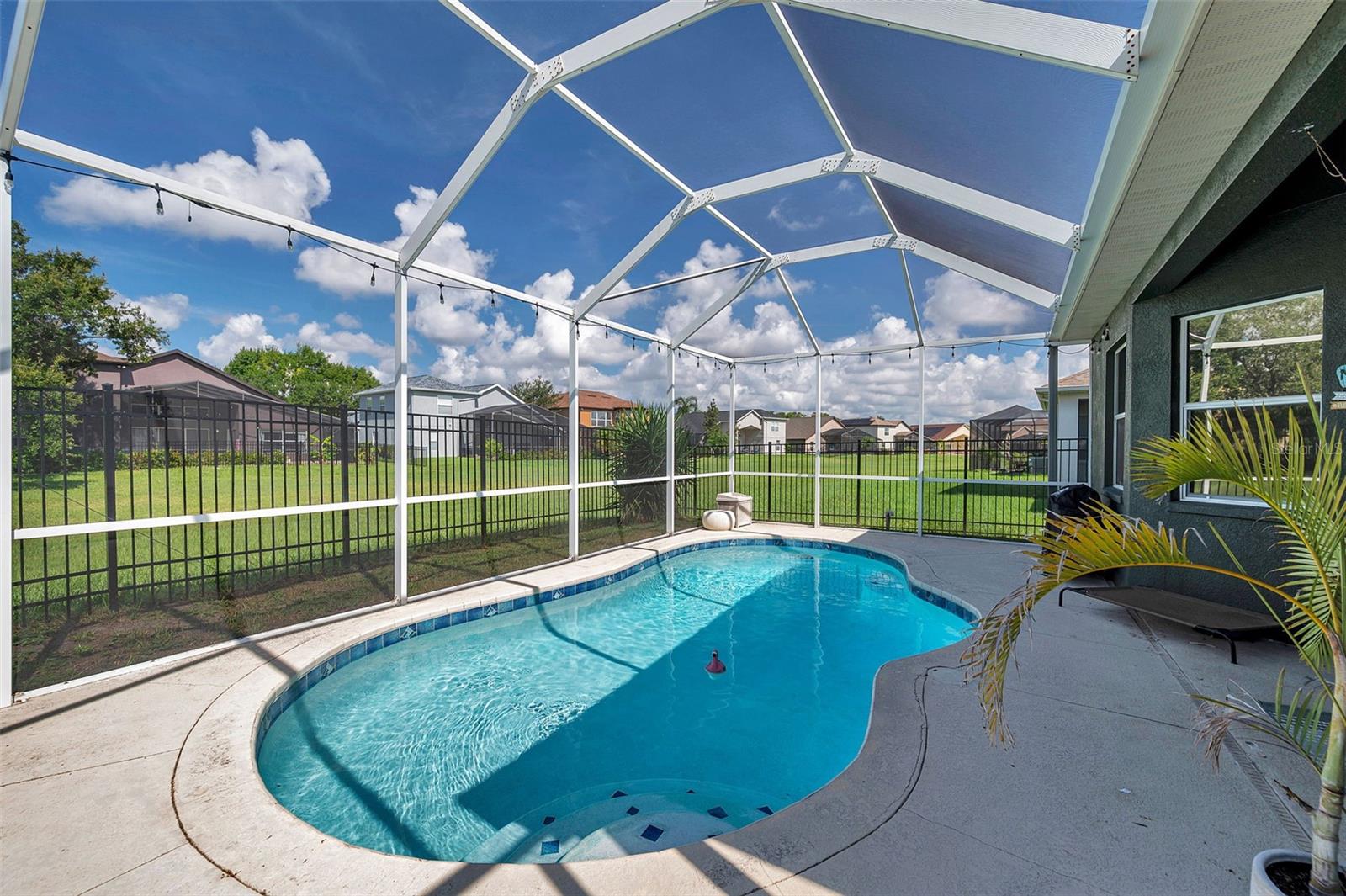 Image 3 of 41 For 4641 Rolling Green Drive