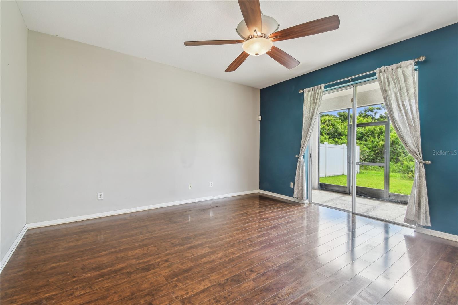 Image 10 of 38 For 10343 Avelar Ridge Drive