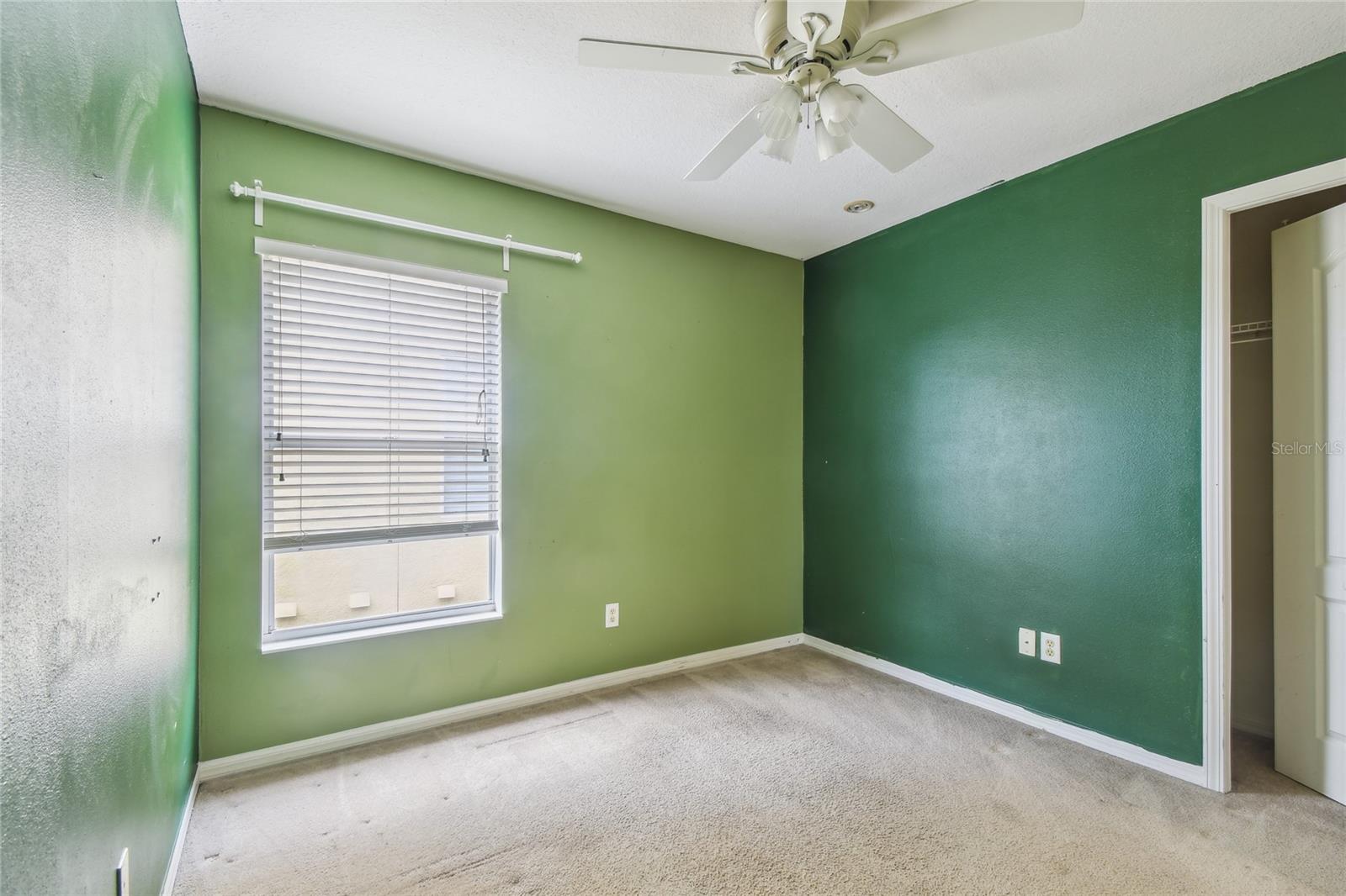 Image 23 of 38 For 10343 Avelar Ridge Drive