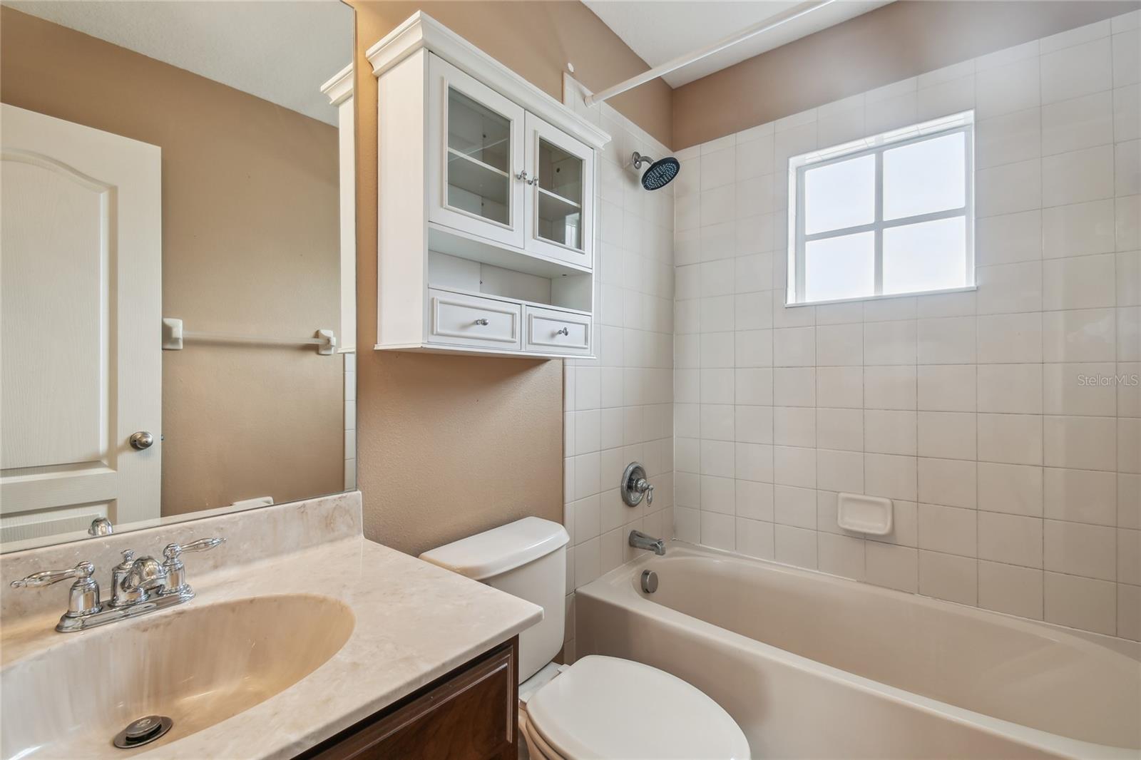 Image 27 of 38 For 10343 Avelar Ridge Drive