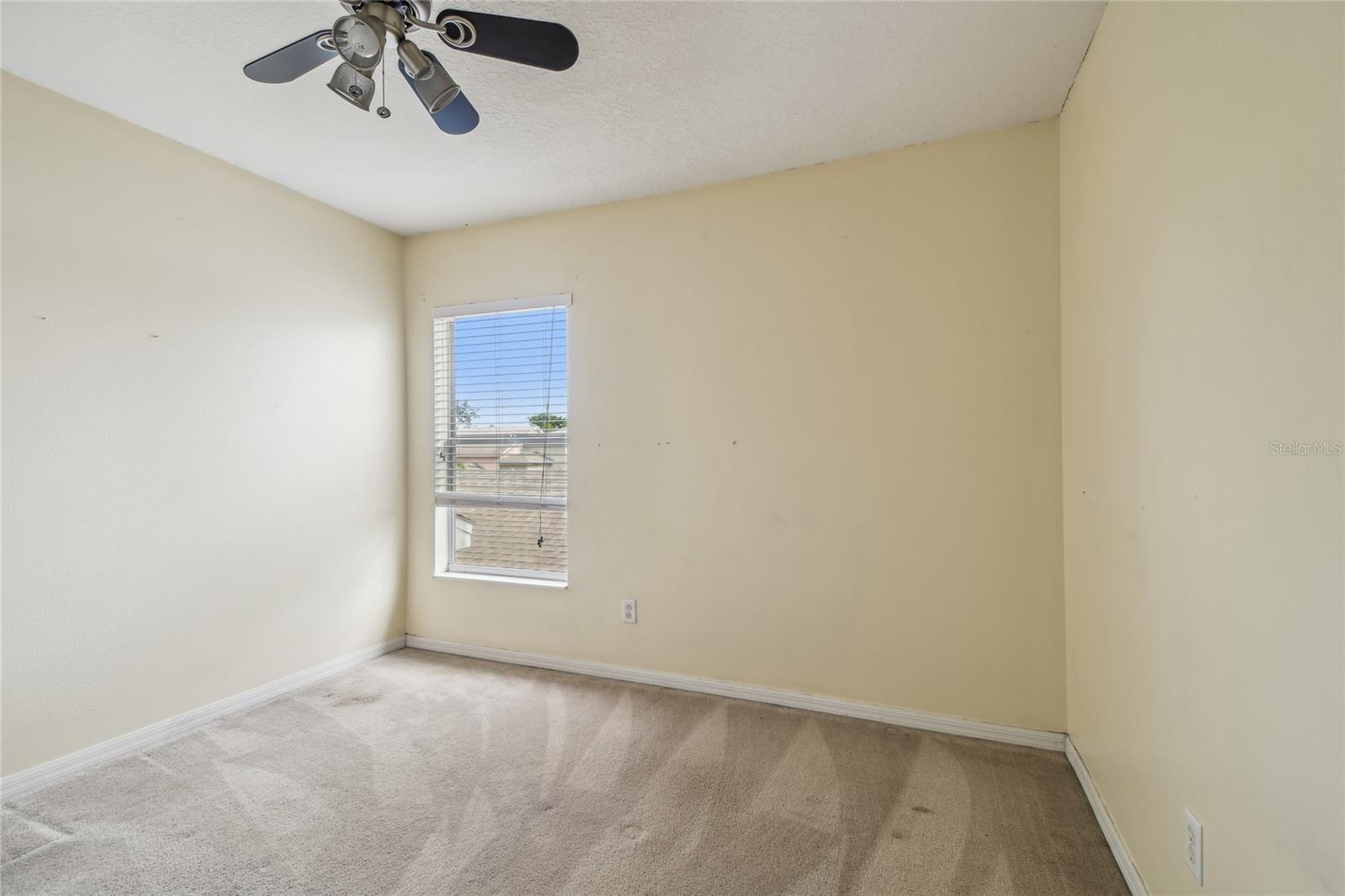 Image 29 of 38 For 10343 Avelar Ridge Drive