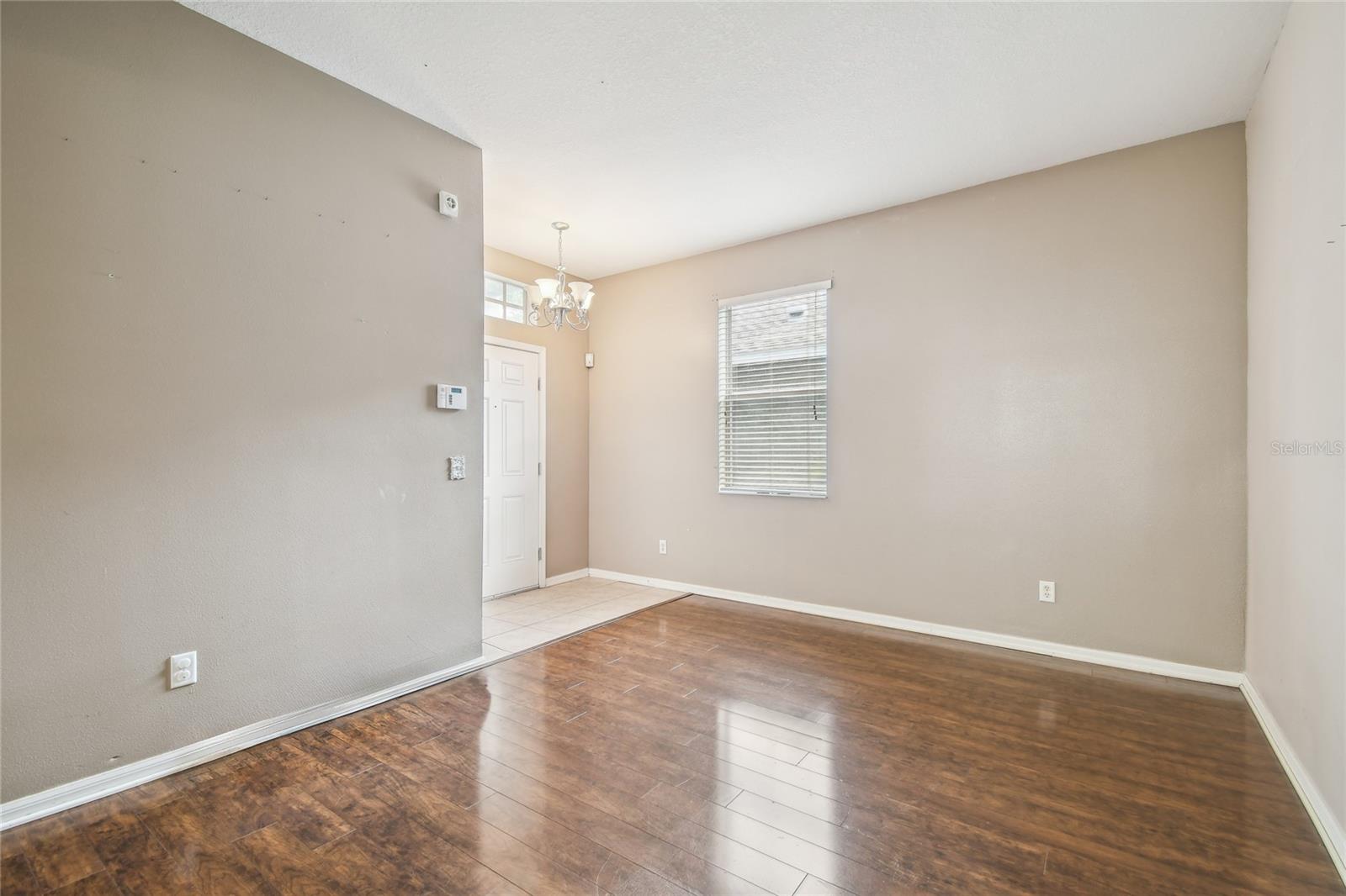 Image 6 of 38 For 10343 Avelar Ridge Drive
