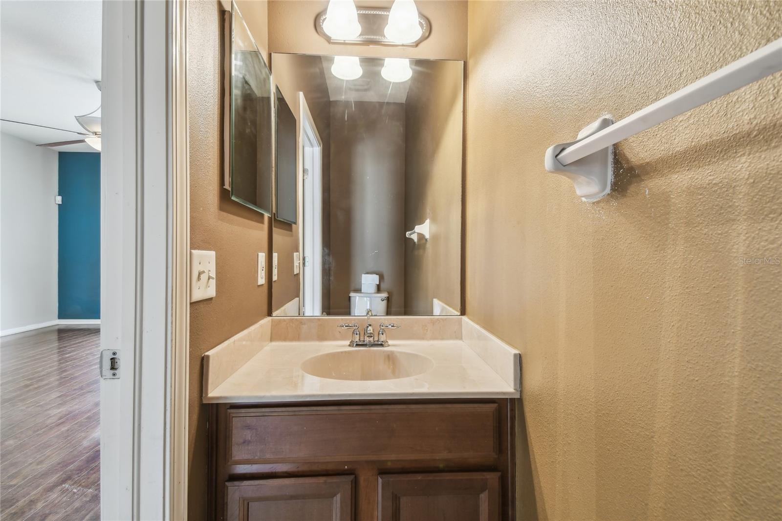 Image 9 of 38 For 10343 Avelar Ridge Drive