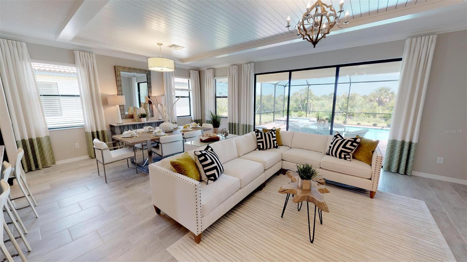 Image 20 of 49 For 5305 Seal Isle Court
