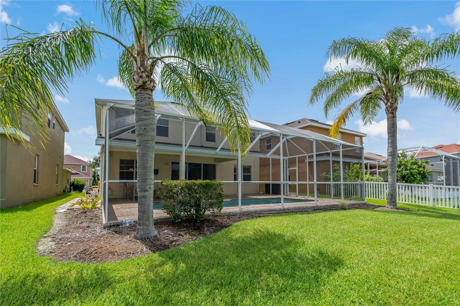 Image 8 of 75 For 20115 Nob Oak Avenue