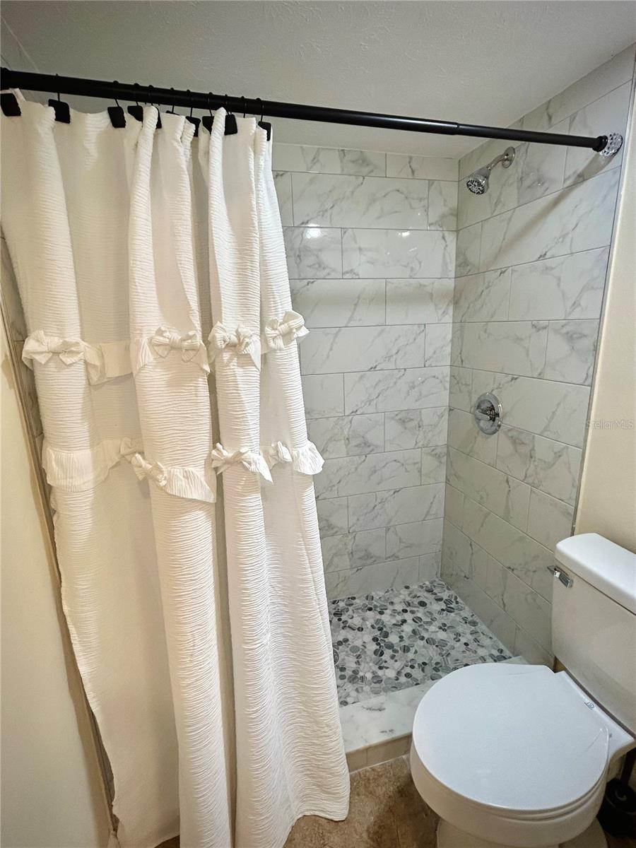 Listing photo id 22 for 17017 Paula Lane