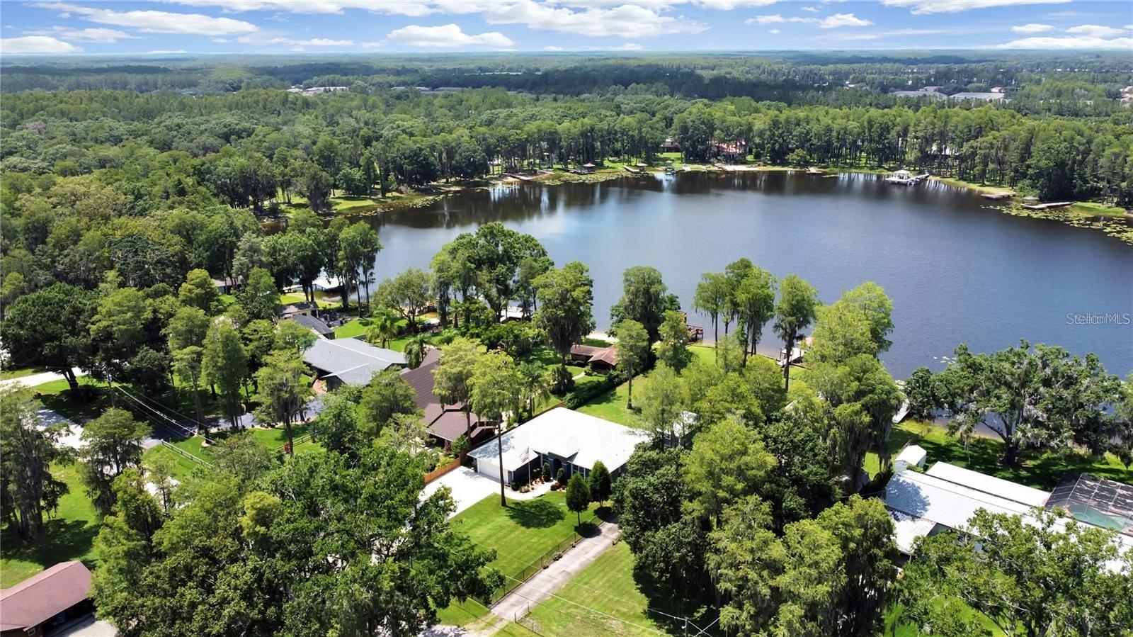 Listing photo id 43 for 17017 Paula Lane