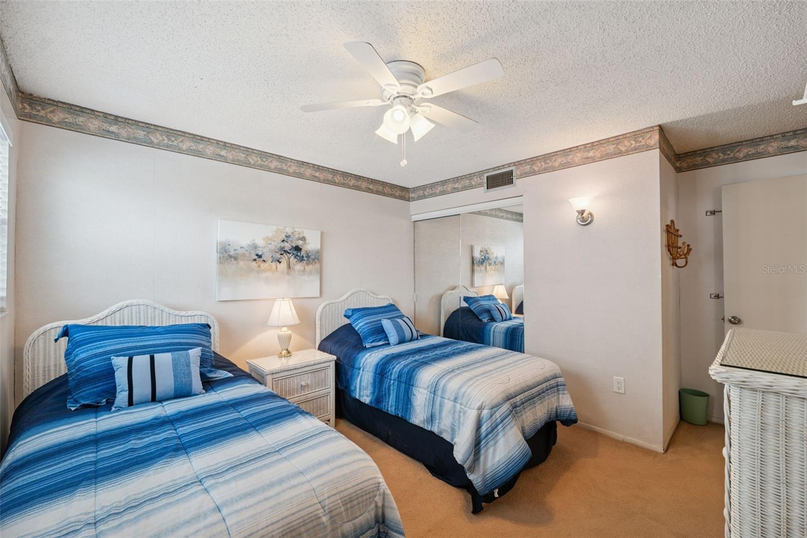Image 21 of 48 For 8567 Gulf Boulevard 19n