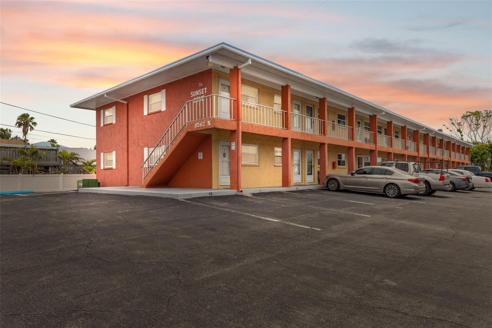 Image 3 of 48 For 8567 Gulf Boulevard 19n