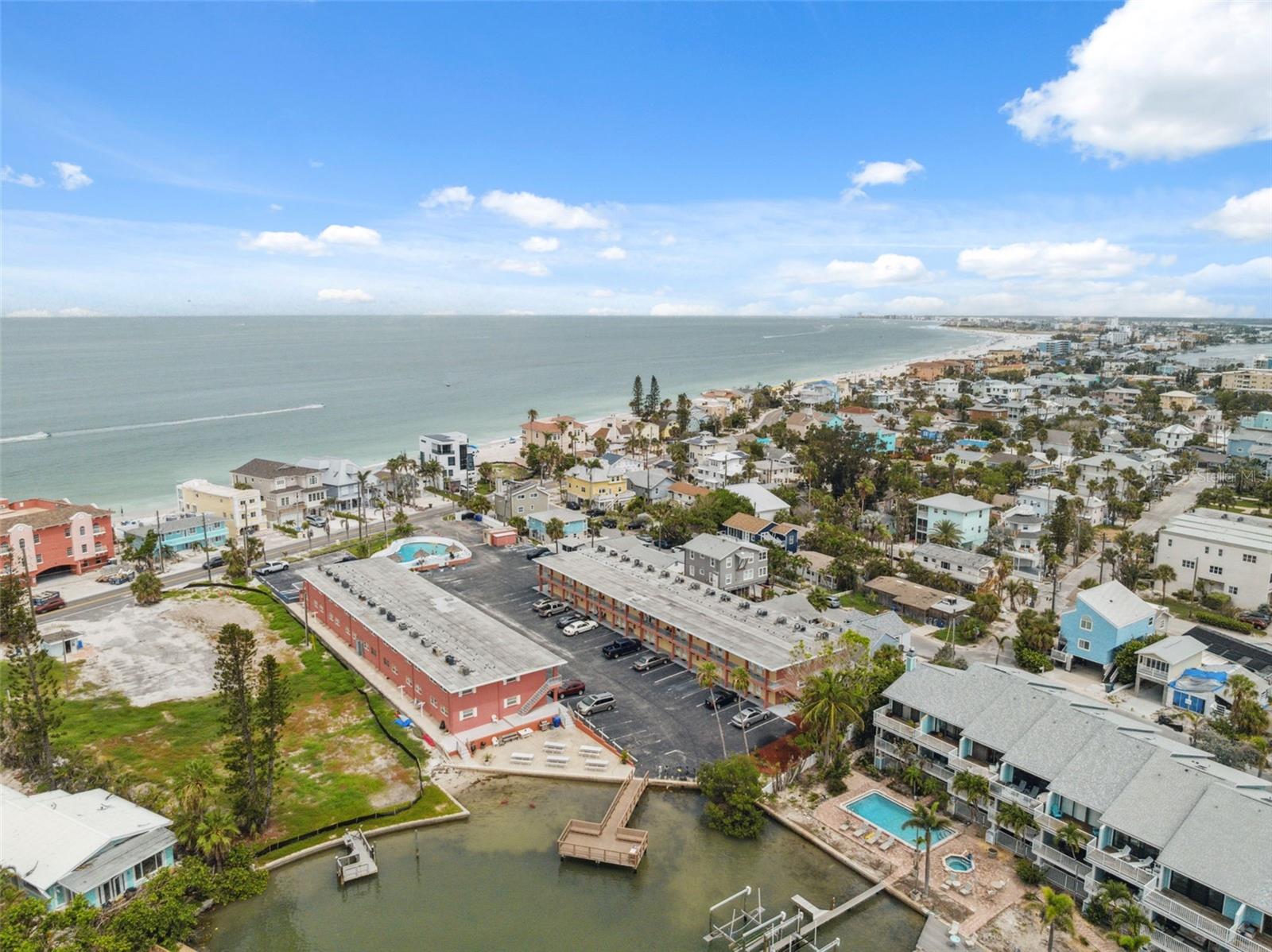 Image 30 of 48 For 8567 Gulf Boulevard 19n