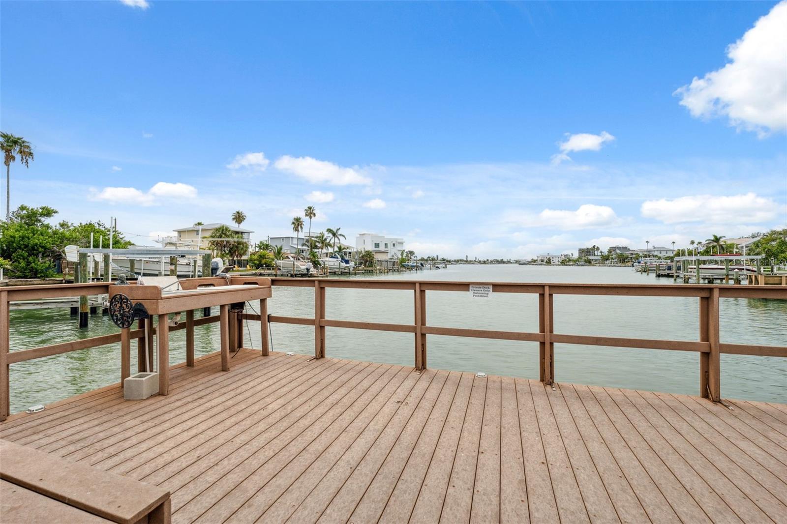 Image 32 of 48 For 8567 Gulf Boulevard 19n