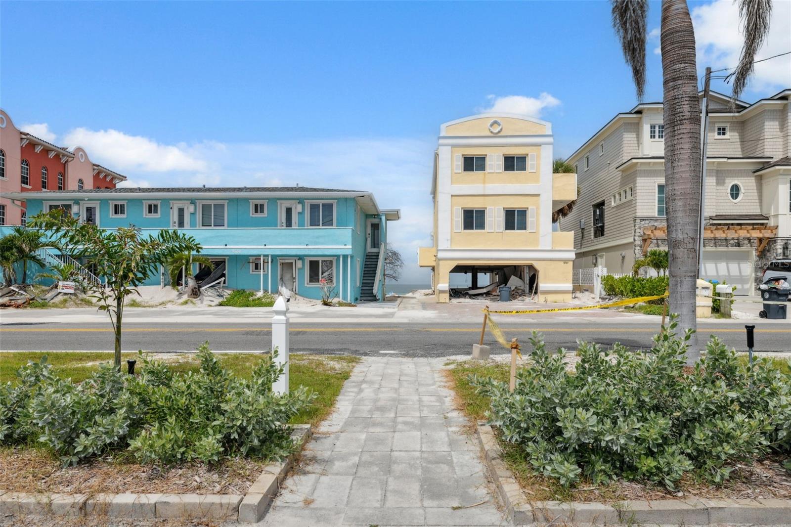 Image 36 of 48 For 8567 Gulf Boulevard 19n