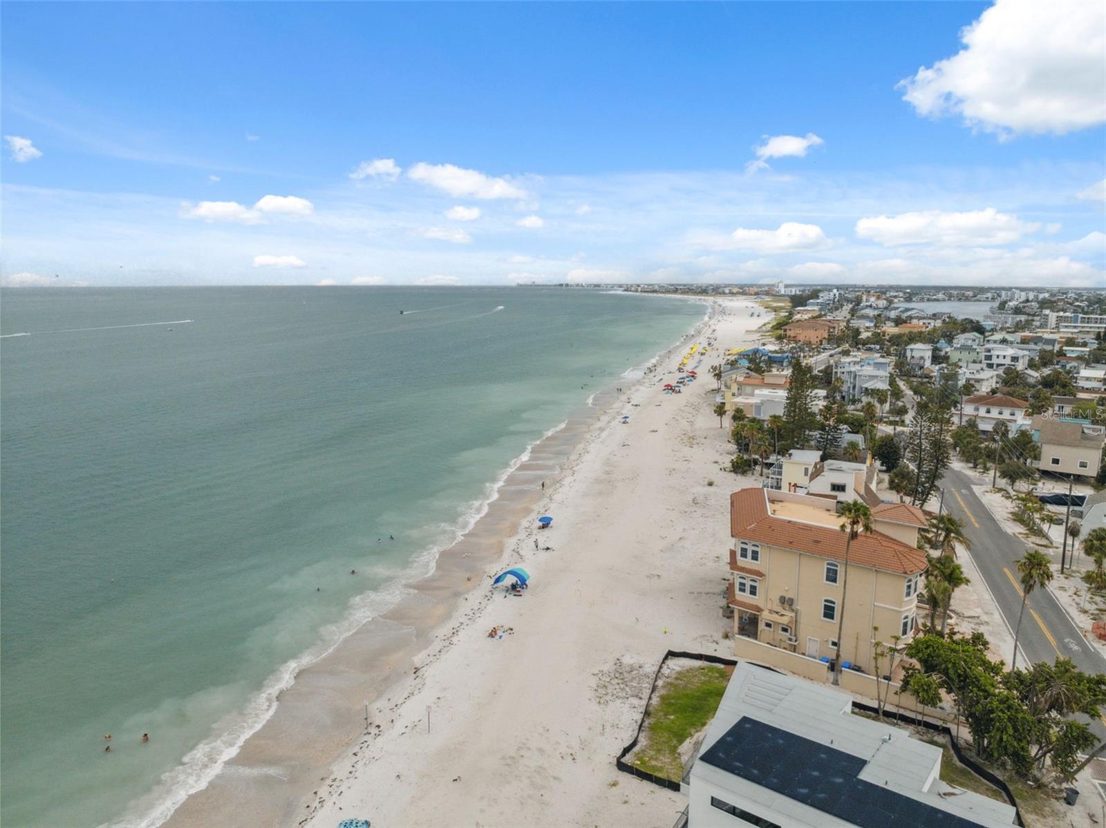 Image 39 of 48 For 8567 Gulf Boulevard 19n