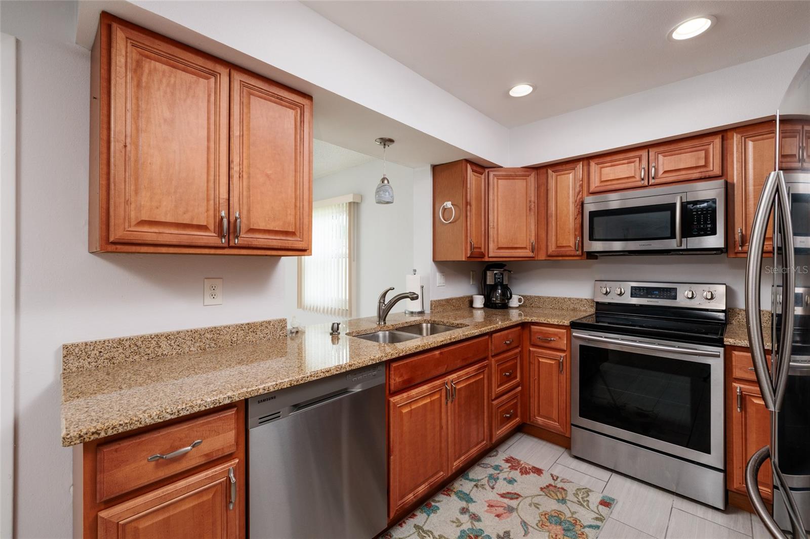Image 16 of 42 For 6236 104th Avenue N