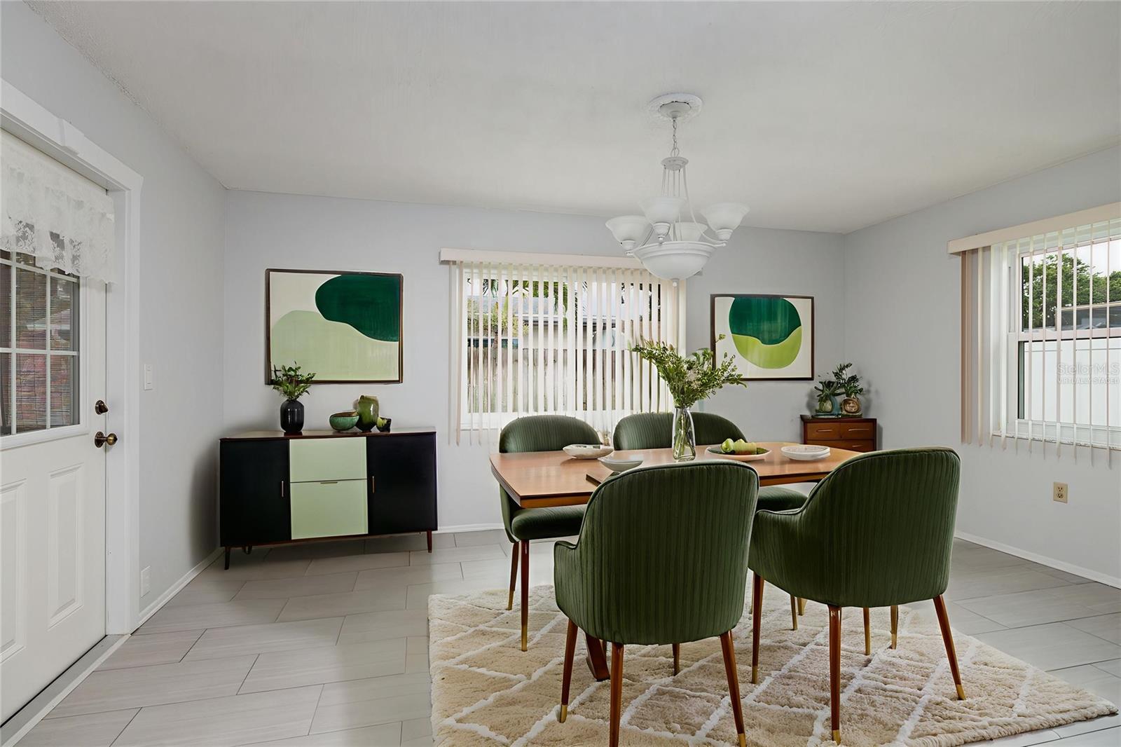 Image 18 of 42 For 6236 104th Avenue N