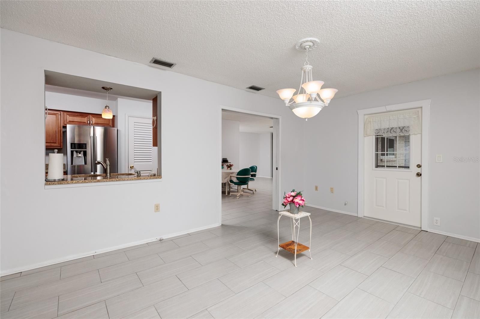 Image 19 of 42 For 6236 104th Avenue N