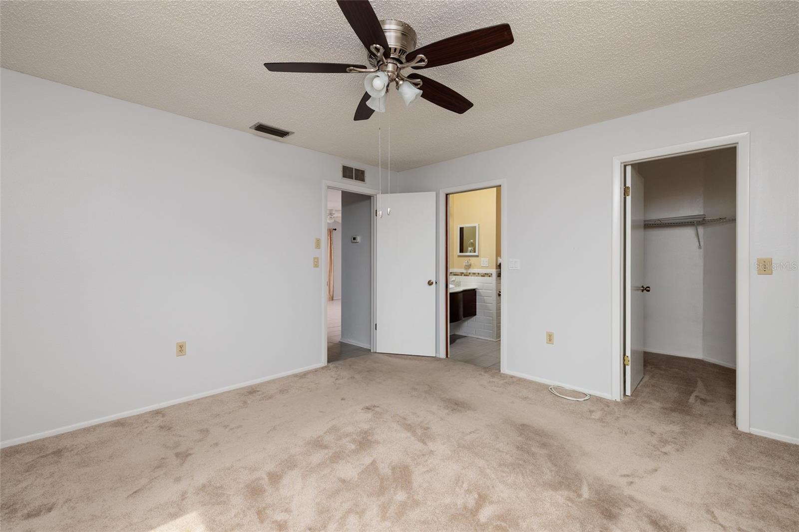 Image 27 of 42 For 6236 104th Avenue N