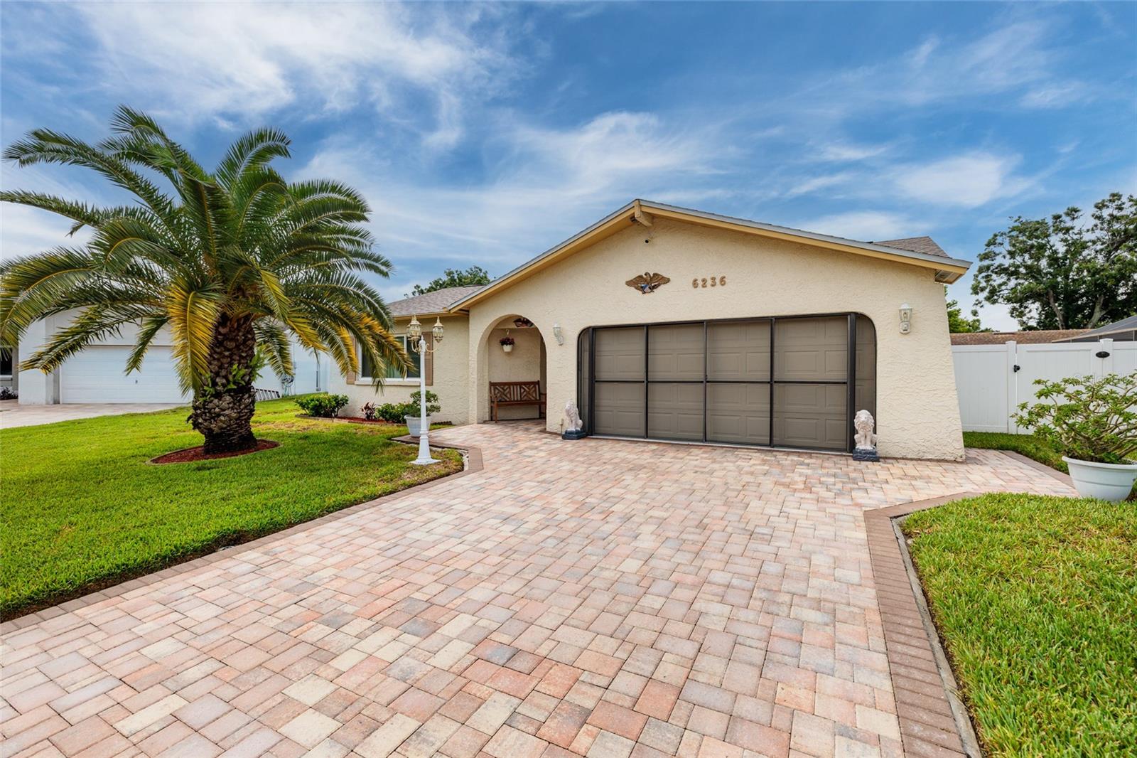 Image 3 of 42 For 6236 104th Avenue N