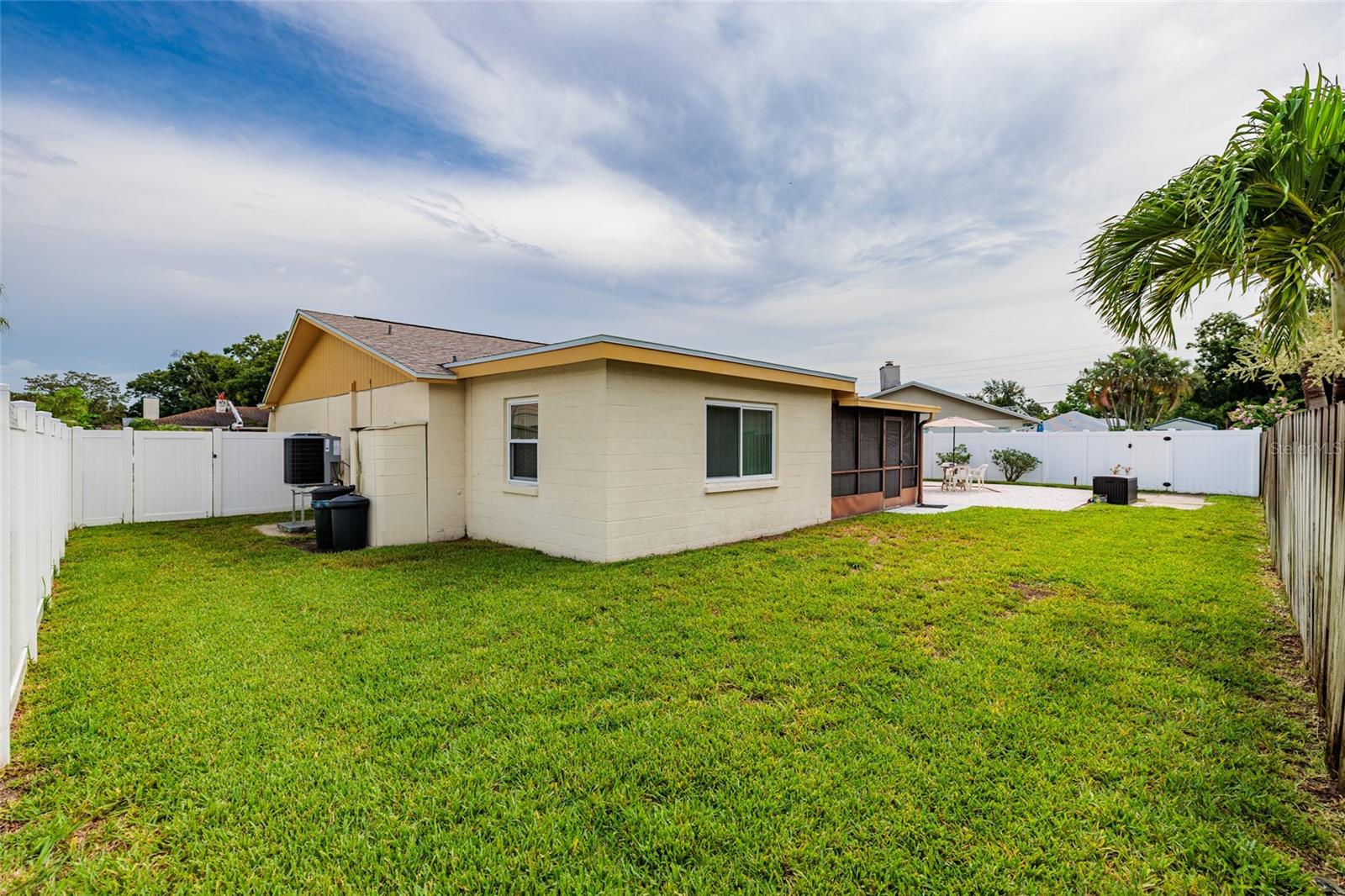 Image 37 of 42 For 6236 104th Avenue N