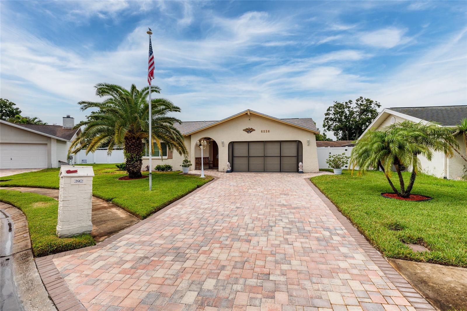 Image 4 of 42 For 6236 104th Avenue N