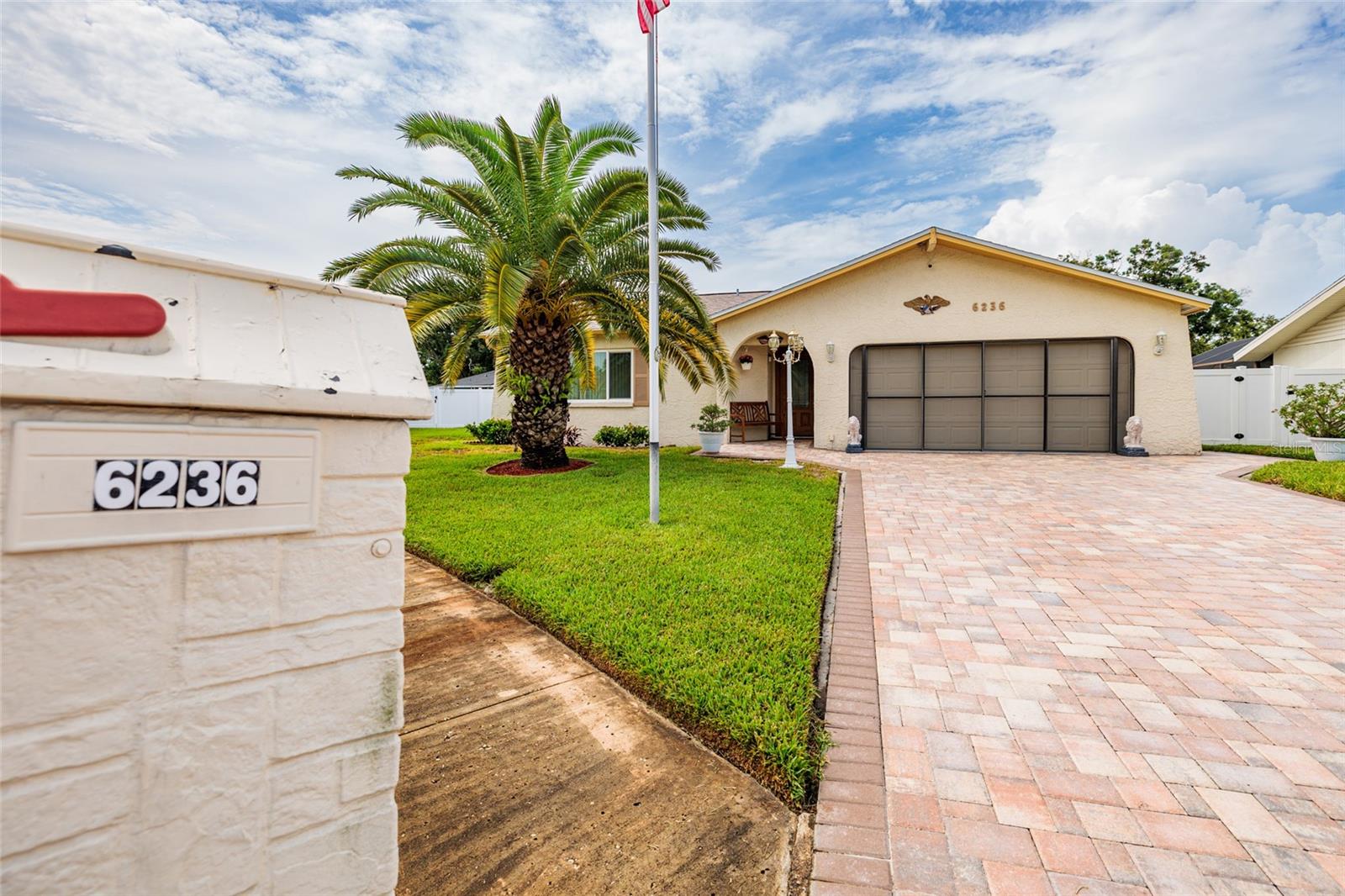 Image 41 of 42 For 6236 104th Avenue N