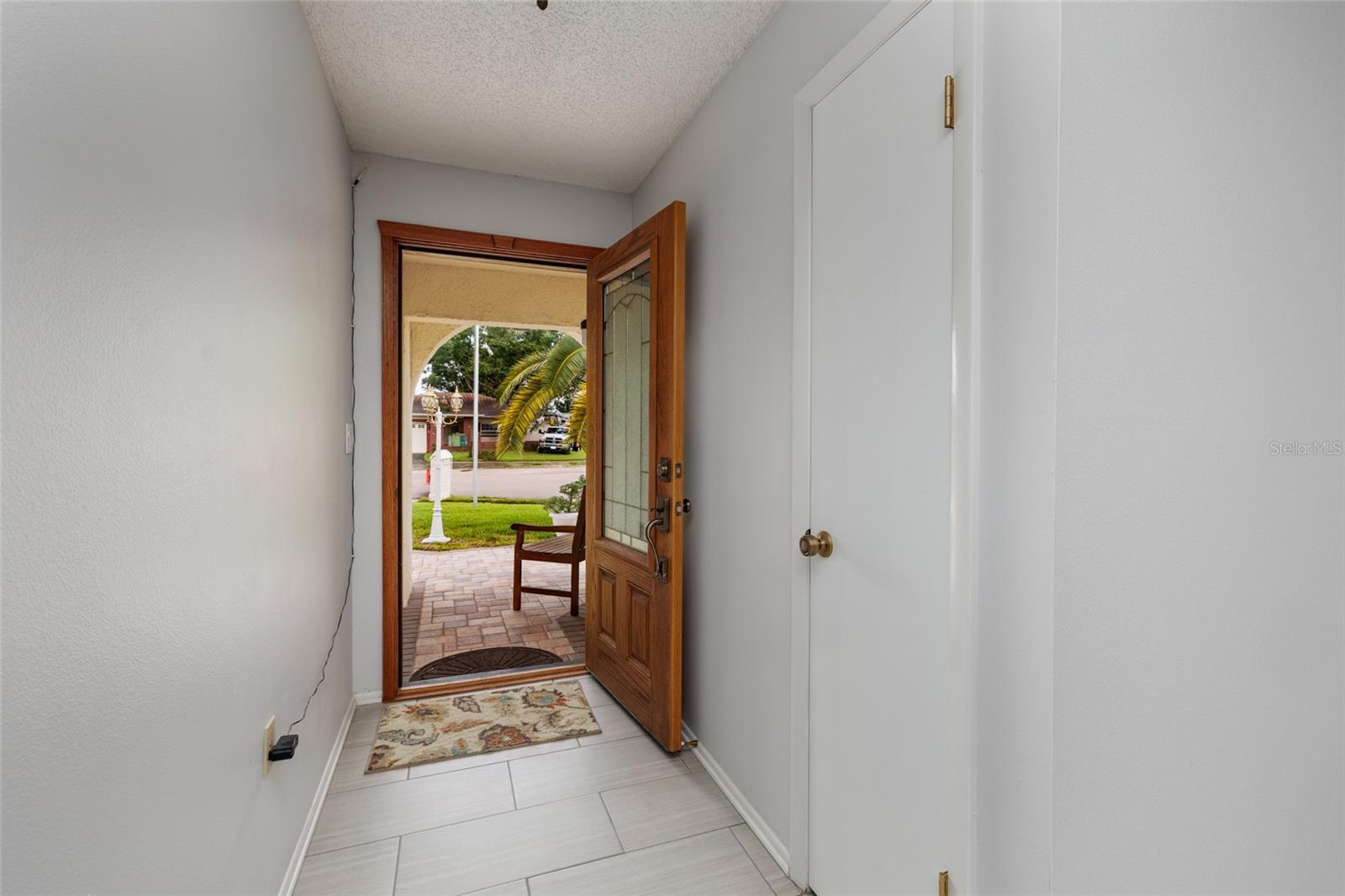 Image 8 of 42 For 6236 104th Avenue N