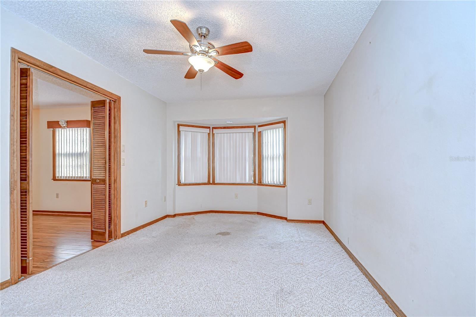 Image 17 of 33 For 11070 Tilburg Street