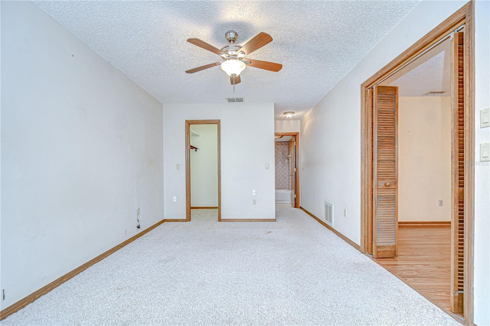 Image 19 of 33 For 11070 Tilburg Street
