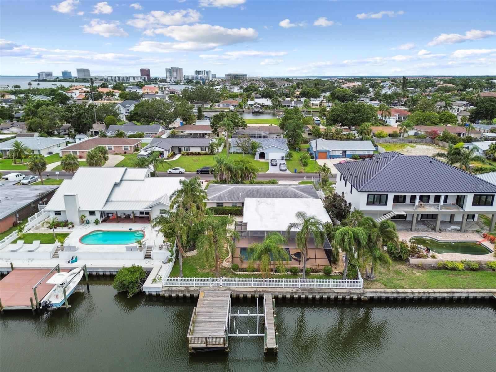 Image 13 of 35 For 3921 Eden Roc Circle