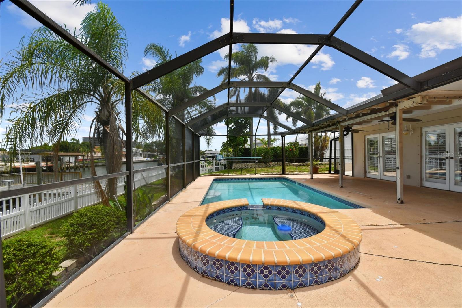 Image 19 of 35 For 3921 Eden Roc Circle