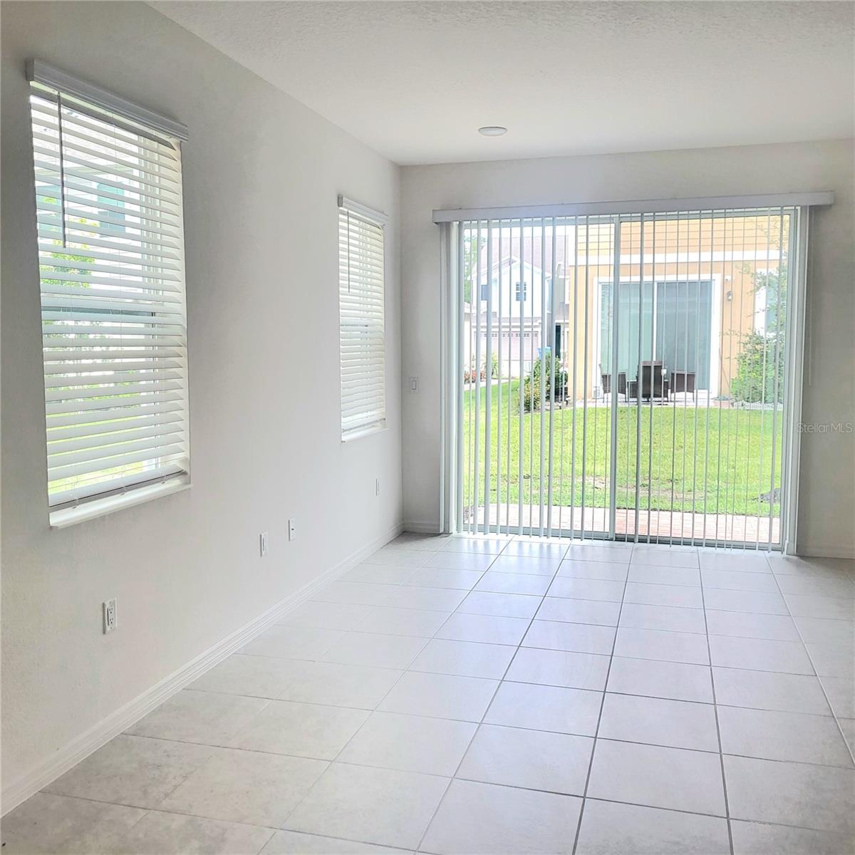 Image 10 of 29 For 34194 Cinder Way