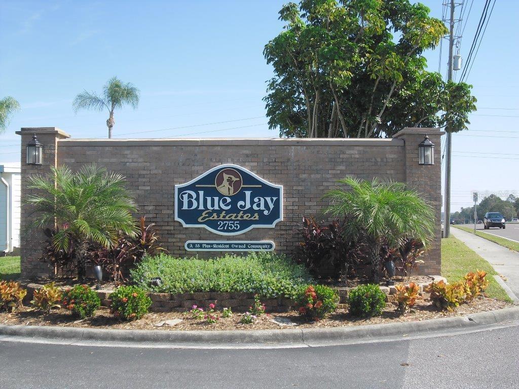 Listing photo id 20 for 161 Hickory Gate Drive
