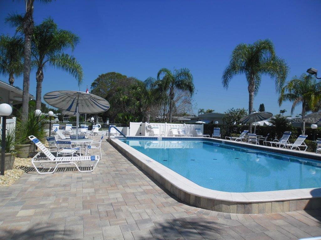 Listing photo id 23 for 161 Hickory Gate Drive