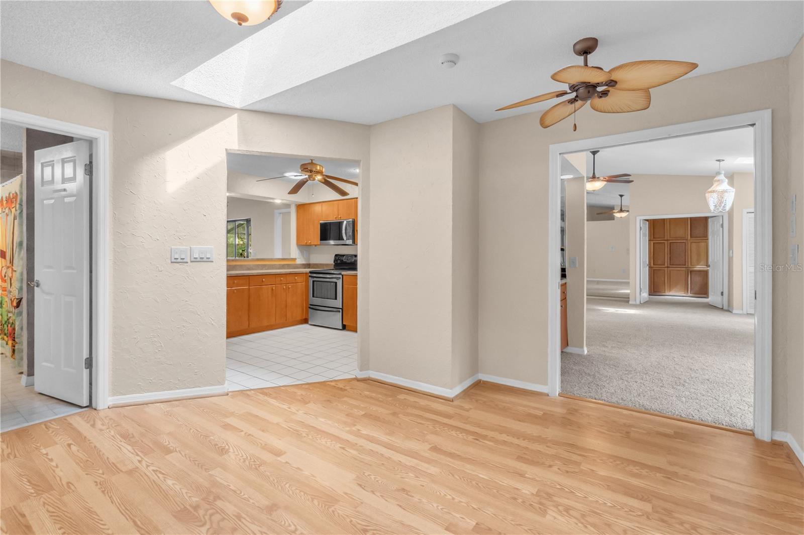 Image 10 of 42 For 8470 Cranes Roost Drive