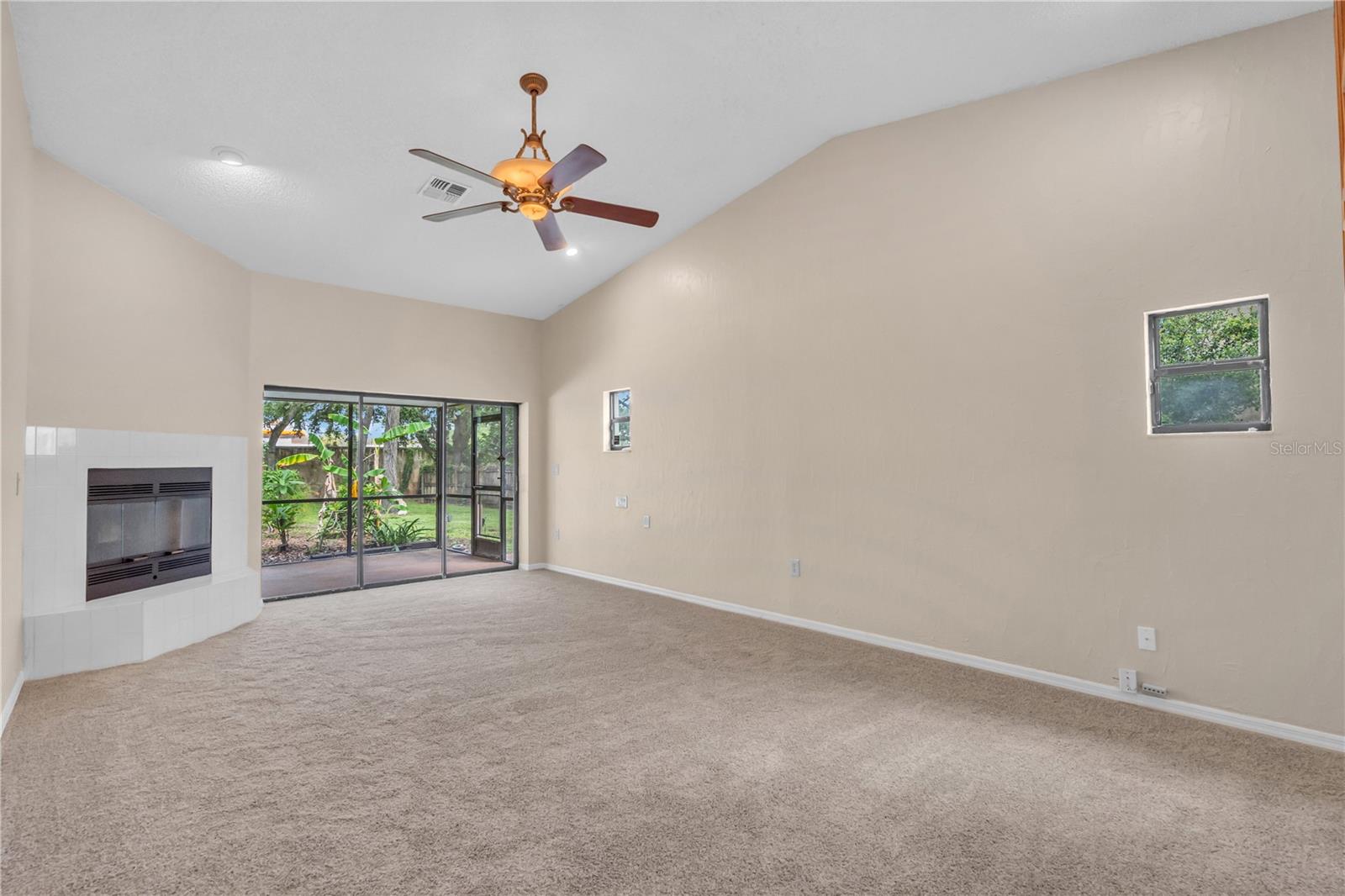 Image 25 of 42 For 8470 Cranes Roost Drive