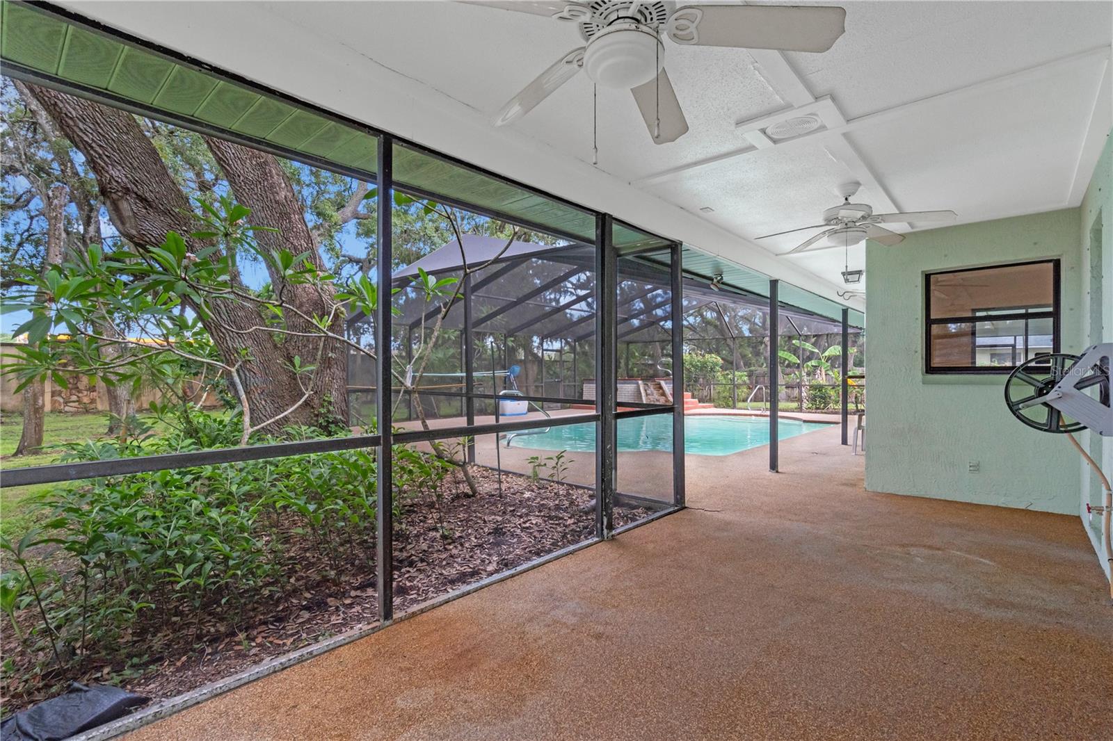 Image 39 of 42 For 8470 Cranes Roost Drive