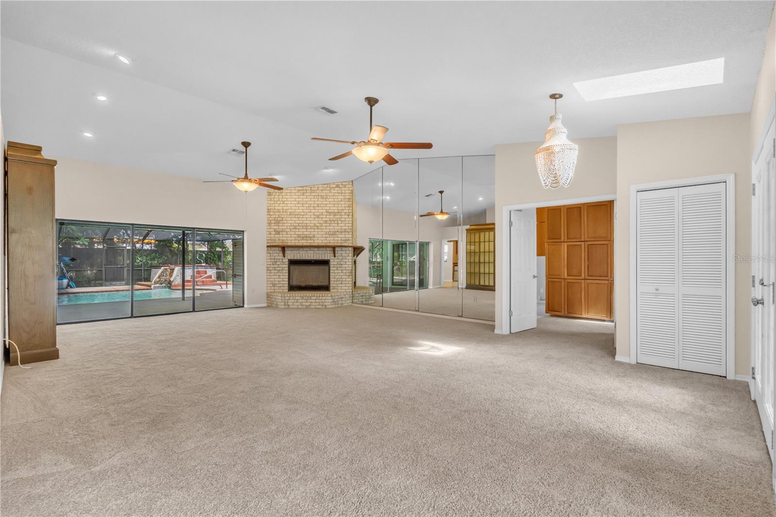 Image 6 of 42 For 8470 Cranes Roost Drive