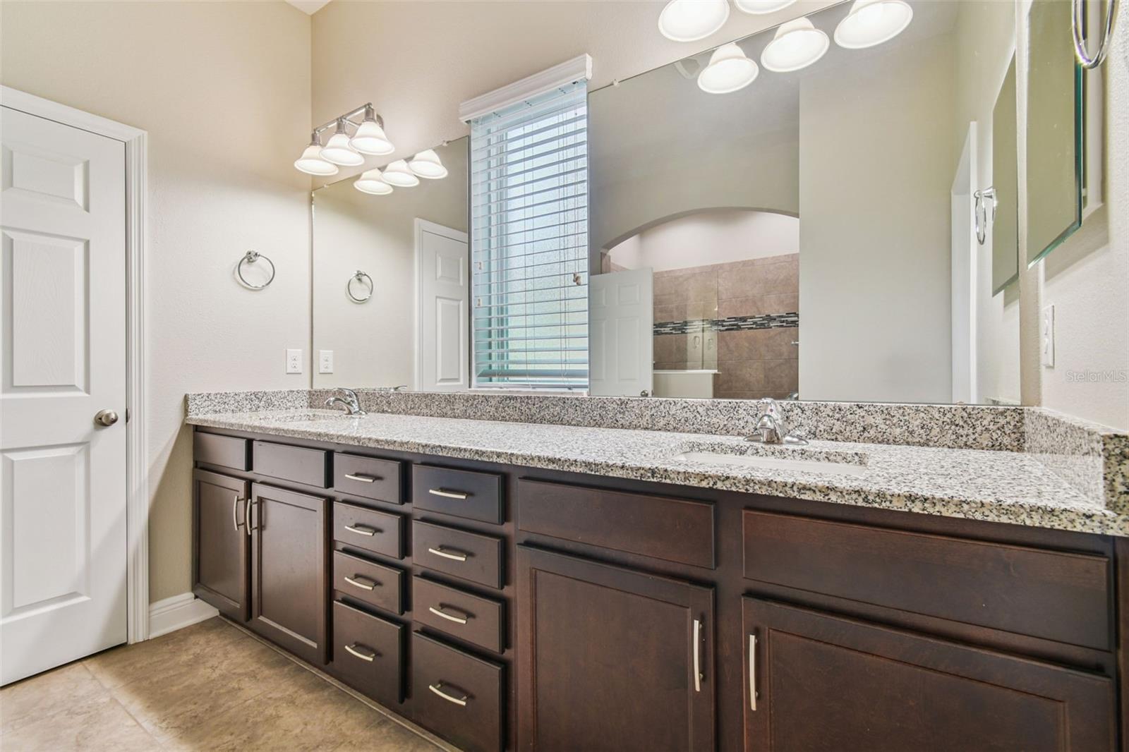 Image 23 of 73 For 7508 Sea Lilly Court