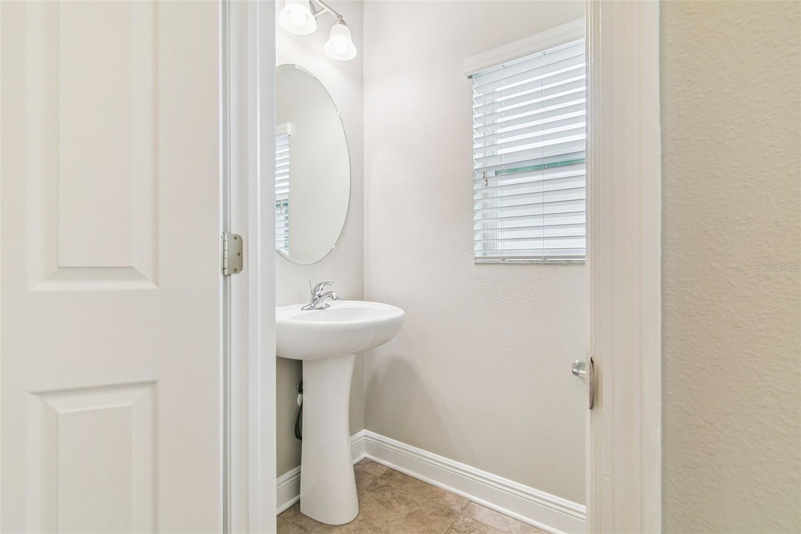 Image 27 of 73 For 7508 Sea Lilly Court
